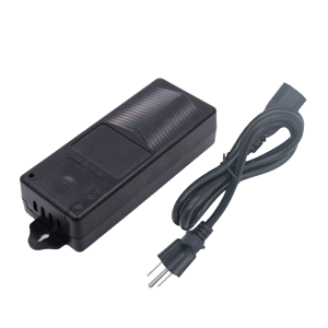 Fuente de Poder de 4 Salidas de 11 - 15 Vcc / 5 Amper / Voltaje de Entrada 110- 240 Vac / Fusible Termico PTC Integrado para Protección / Salida de Voltaje Inteligente hasta 3 Amper por Salida