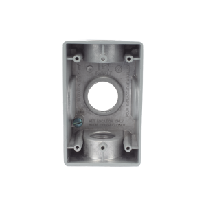 Caja Condulet FS de 1" (25.4 mm ) con tres bocas una arriba y una atrás a prueba de intemperie.