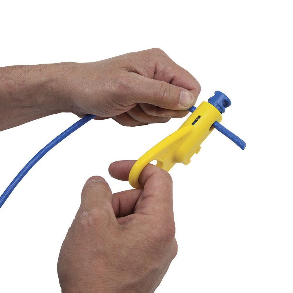 Kit de Instalación de cable UTP con Estuche (Desforrador + Ponchadora + Ponchadora 110). - Imagen 4