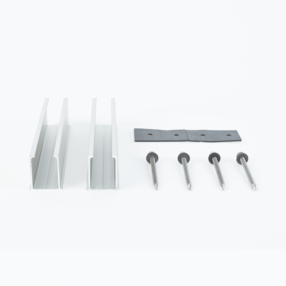 Juego de 2 Mini Rieles De Aluminio para Montaje de Módulos Solares en Techo (Instalación plana 0°). Incluye 4 Tornillos Perforantes. - Image 2