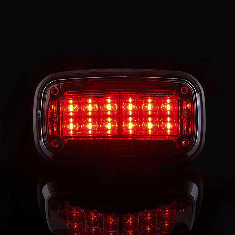 Luz de advertencia 8 X 4", Color Rojo, IP67, SAE, Ideal para Ambulancias - Image 4