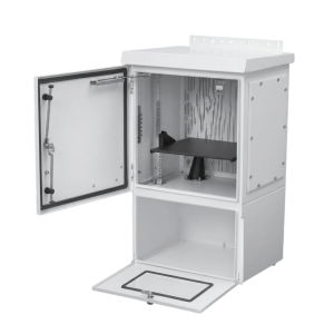 Gabinete Para Exterior OSP ComLine de 25 UR con espacio para Baterías, 700 mm de Ancho, 600 mm de Profundidad De Aluminio, Color Gris Claro Con Protección NEMA 4/12/4X/3/3R; IP66