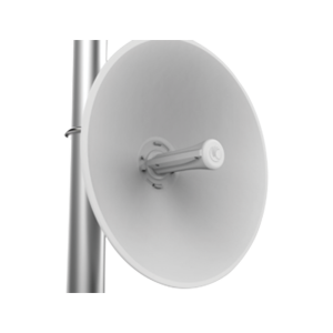 Force 300 para zonas con alta interferencia / Enlace 5GHz Anti-Interferencia /Hasta 600+ Mbps / 4910-5970 MHz, / Hasta 10 km / Antena de 25 dBi / Baja latencia (C050910C101B)