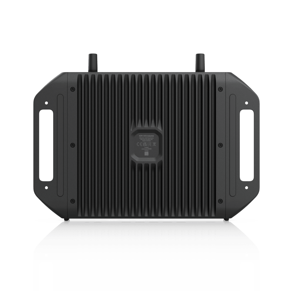 Cloud Gateway Industrial Rugerizado sin Ventilador con Puertos 10 GbE, 350W de Potencia Total para Despliegues PoE de Alta Densidad, Enrutamiento Avanzado y Almacenamiento microSD para Aplicaciones UniFi - Image 6