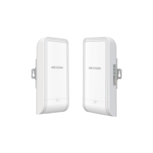 Kit de Punto de Acceso (AC) PTP y PTMP en 2.4 GHz / Hasta 300 Mbps / Antena de H: 60° / MIMO 2X2 / 7 dBi de Ganancia / Uso en Exterior (IP55) / Administración Gratuita desde la Nube