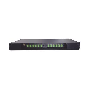 Patch panel de 12 puertos de 1u, incluye pigtails, adapters plates y splice tray